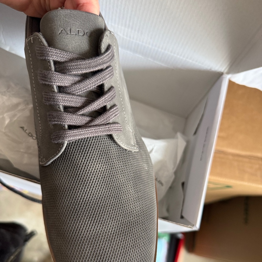 Aldo Vermillion Size 10.5 Grey w/Brown Leather NIB - Picture 3 of 5